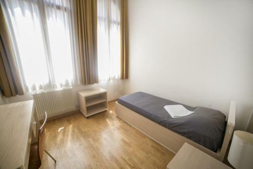 Sunny Terrace Hostel