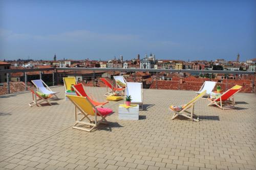 Sunny Terrace Hostel