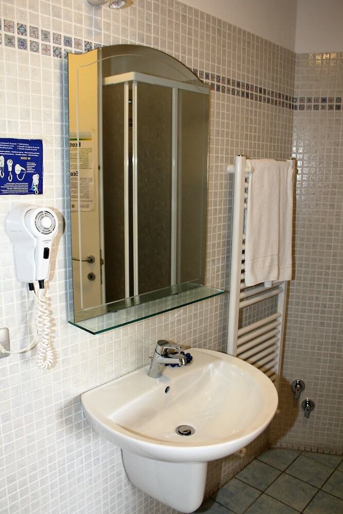 Hostal L'arcobaleno Affittacamere