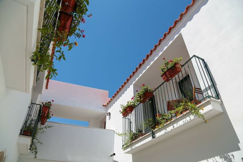 Hostal Olbia Domus Inn