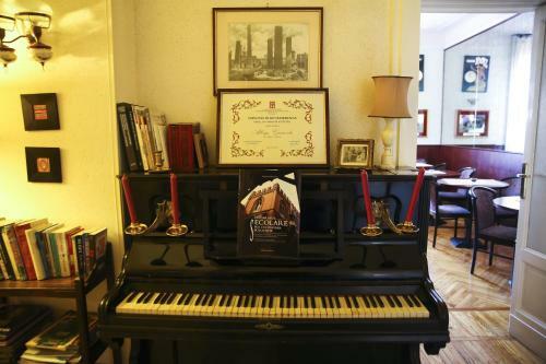 Hotel Albergo Garisenda