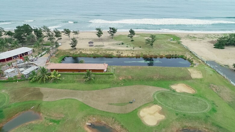 Hotel Chariot Beach Resort