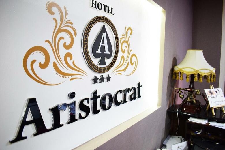Aristocrat Palace Hotel