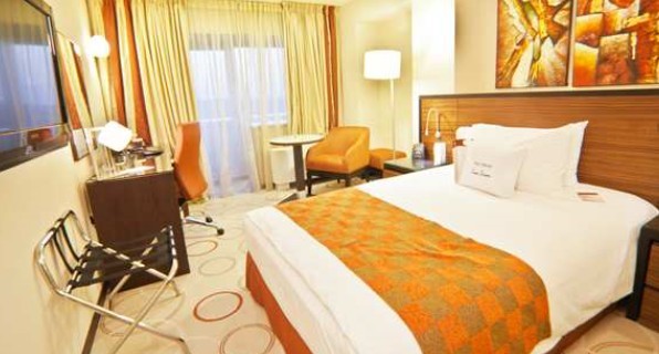Hotel Doubletree By Hilton Bucharest Unirii Square