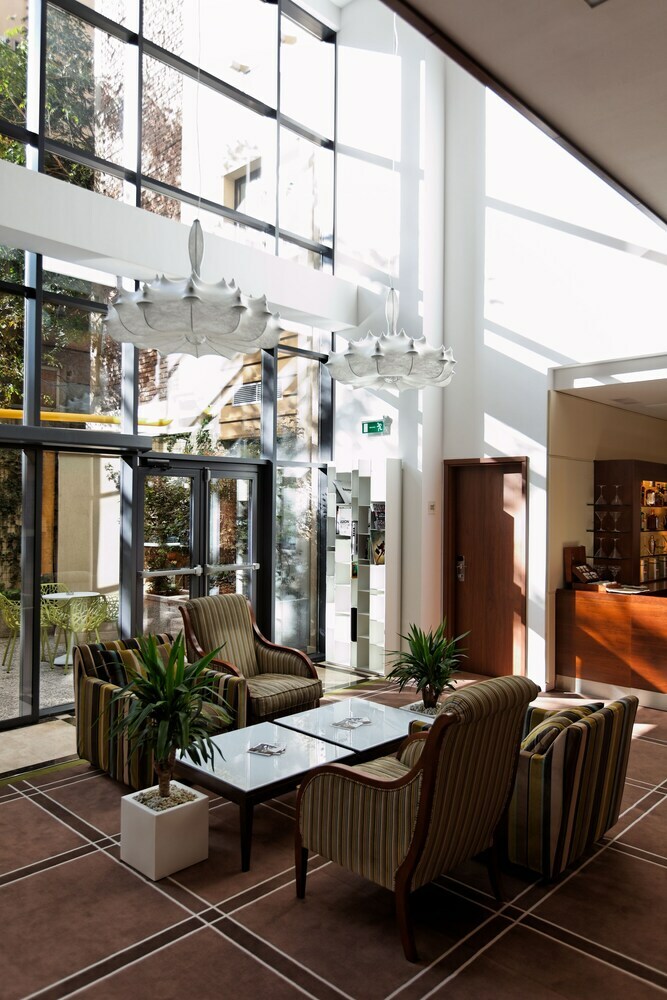 Hotel Capital Plaza