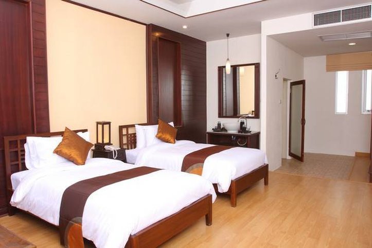 Hotel Bangkok Natural Spa & Resort
