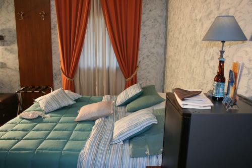 Hotel Euro House Inn Airport