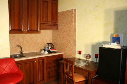 Hotel Euro House Inn Airport