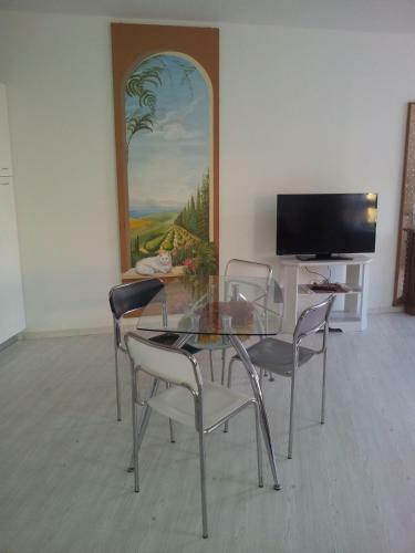 Garibaldi Apartment