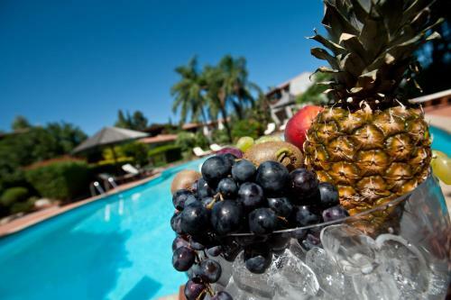 Nora Club Hotel