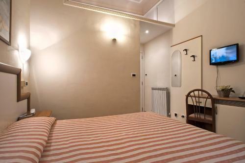 Hotel Via Marsaglia Rooms