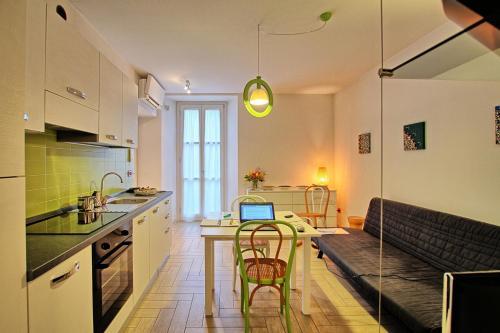 Apartamento In The Heart Of Como 1 Br Apt