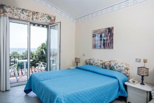 Piccolo Hotel