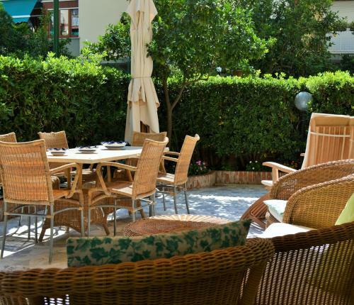Apartment Sorrento With Swimming Pool