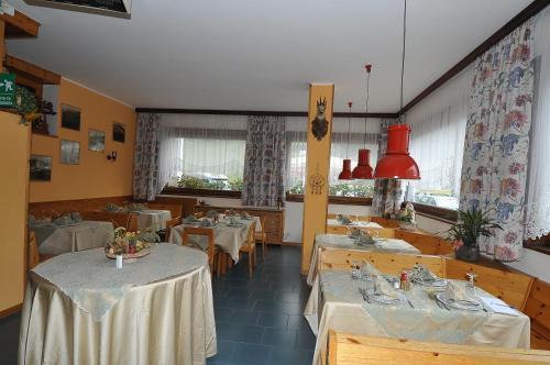 Hotel Croce Bianca