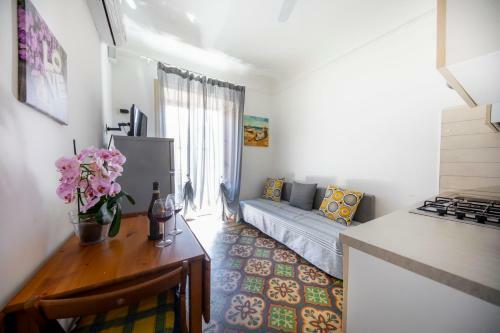Hostal Albachiara Apartments
