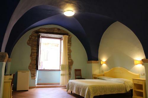 Hostal Sa Balza Guest House