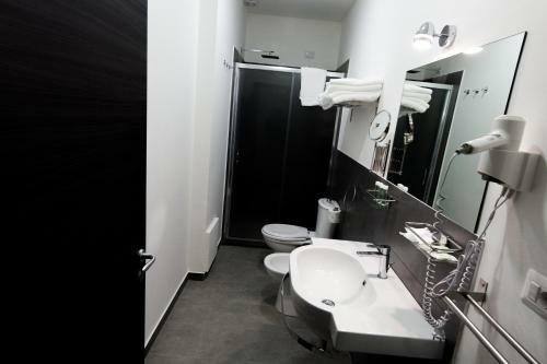 Hostal Etna Suite Group