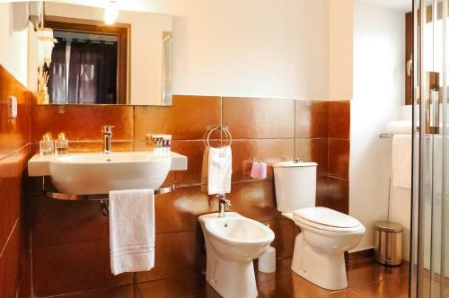 Hostal Etna Suite Group