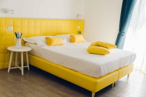 Hostal Etna Suite Group