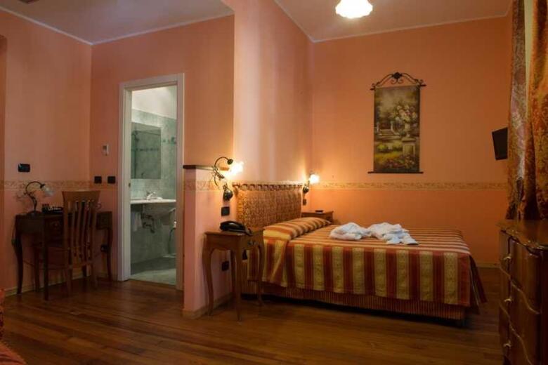 Hotel Belle Epoque