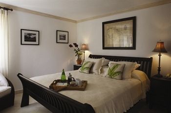 Silver Point Hotel