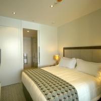 Rees Hotel & Luxury Apartments