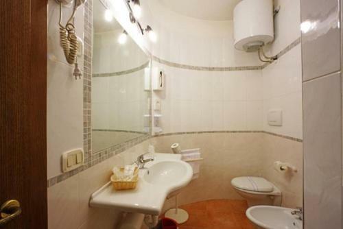 Lola Piccolo Hotel
