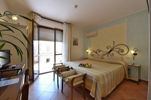 Lola Piccolo Hotel