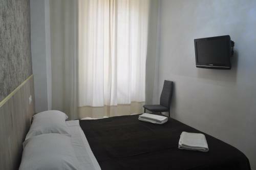 Hostal Angela Roma Guest House