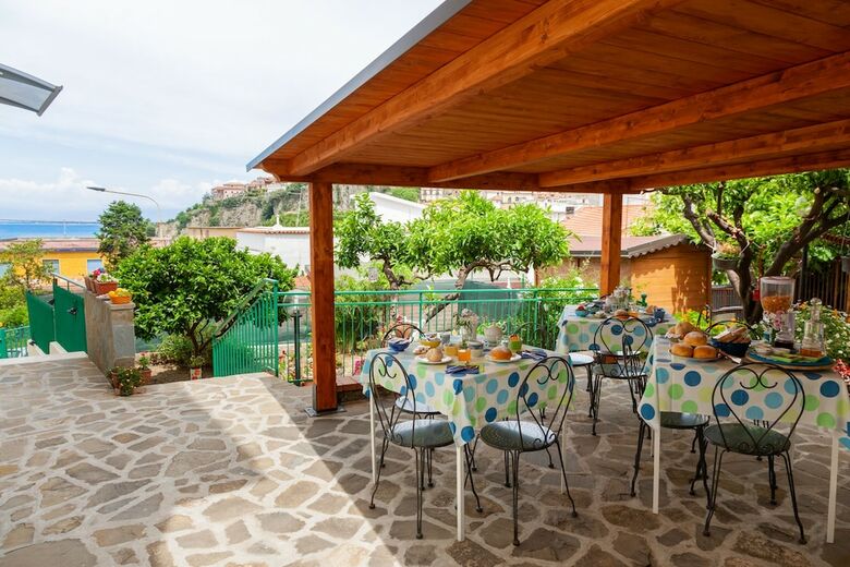 Hostal 'u Salecaro