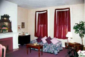 Hotel Biltmore Suites