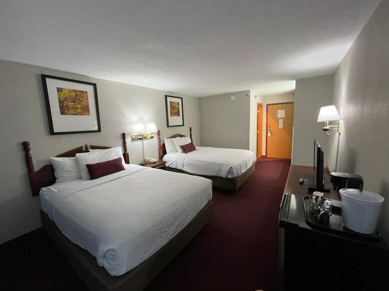 Hotel Scenic Hills Inn