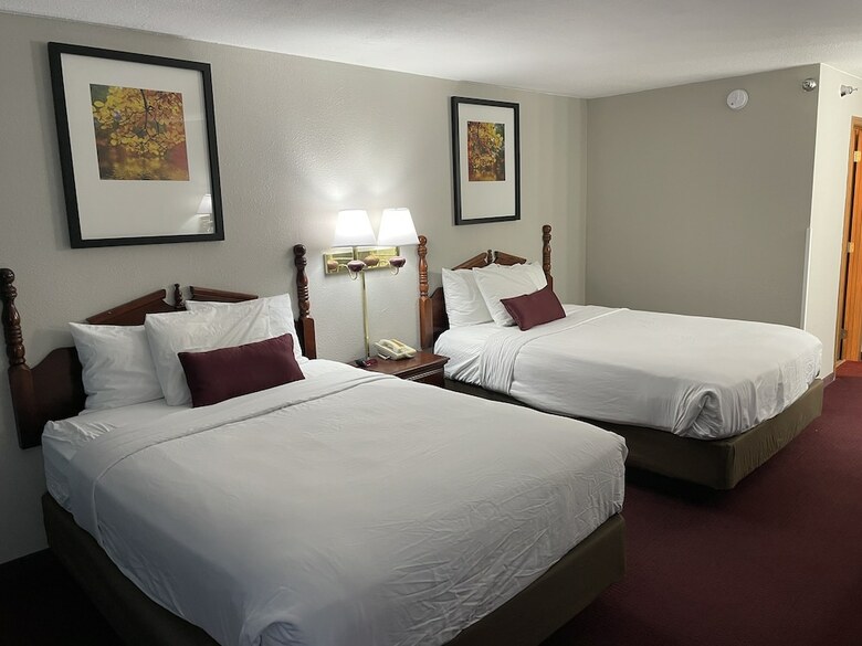 Hotel Scenic Hills Inn