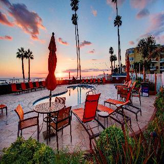 Hotel Sea Crest Resort