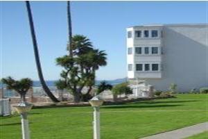 Hotel Sea Crest Resort