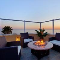 Hotel Sea Crest Resort