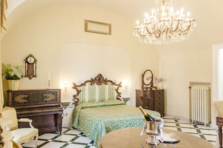 Hostal Relais La Rupe