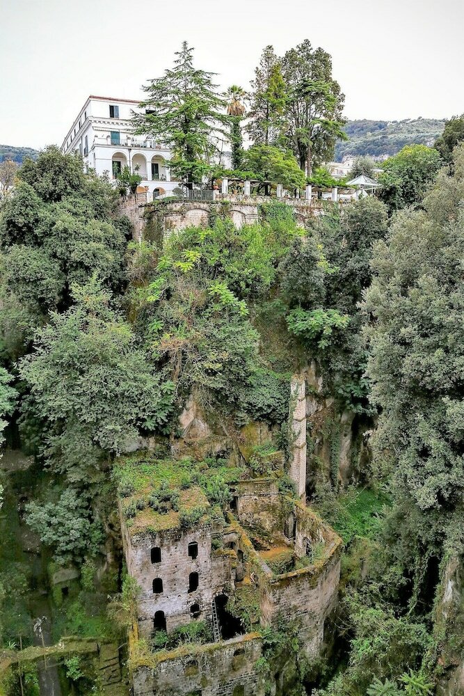 Hostal Relais La Rupe