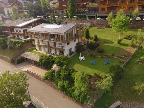 Aparthotel Residence Larciunei