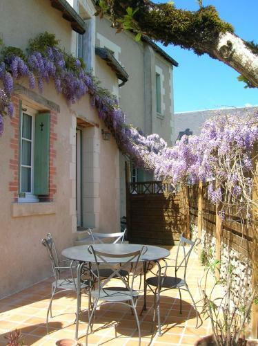 Hostal Le Petit Jardin De Yoyo