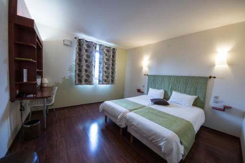 Hotel Logis L'h�tel