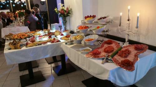Hotel H�tel Le Chantereigne