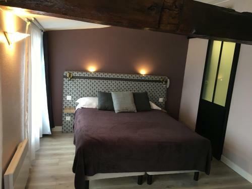 Hotel Logis H�tel Le Moulin De Chalons