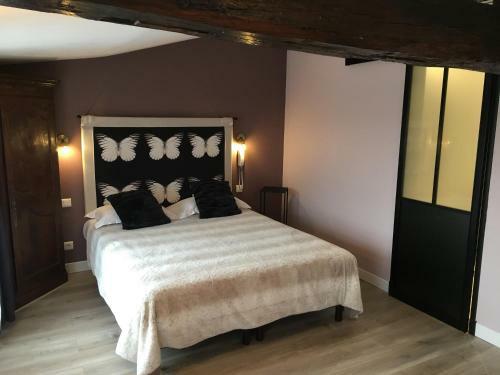 Hotel Logis H�tel Le Moulin De Chalons