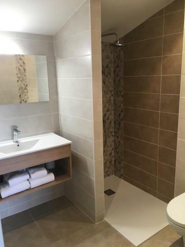 Hotel Logis H�tel Le Moulin De Chalons