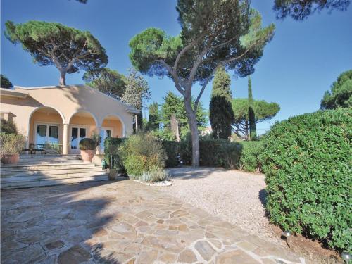 Two-bedroom Holiday Home Sainte Maxime 0 03