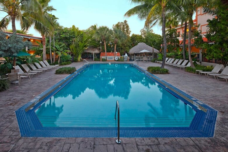 Hotel Courtyard By Marriott Key West Waterfront