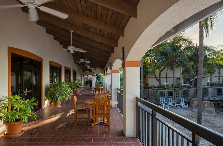 Hotel Courtyard By Marriott Key West Waterfront