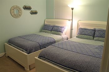 Hotel Resortquest Azure